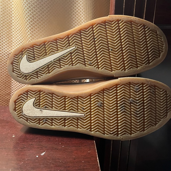 Nike SB Solarsoft Portmore II Skate Sneakers - Picture 3 of 5